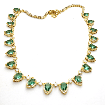 Colar e pulseiras com pedras gota